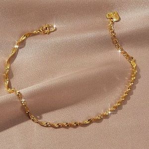 NEW Heart Charm Twist Luxury Golden Bracelet with Gift Box